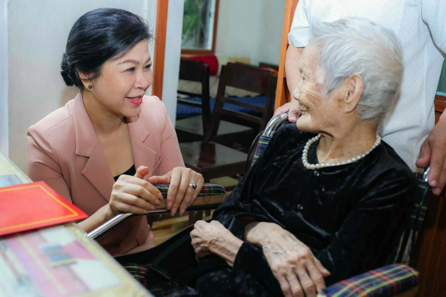 Ảnh 1 bài 9 .png